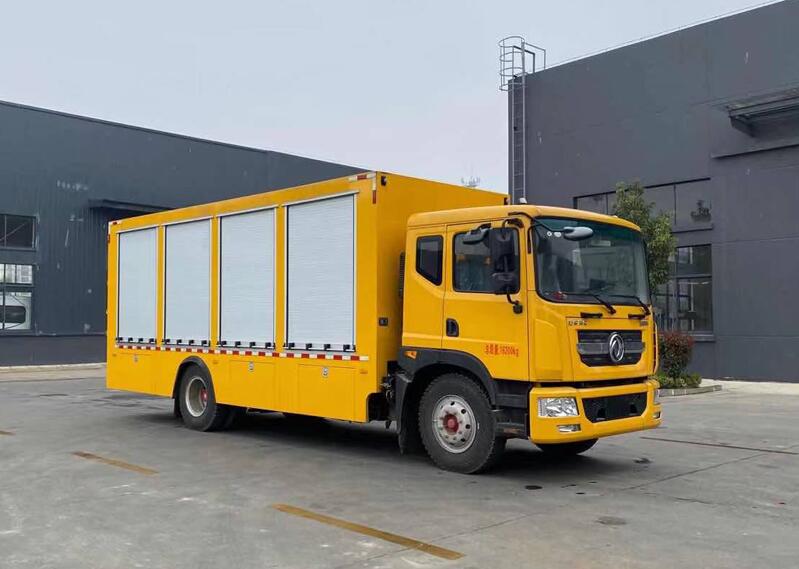 東風(fēng)D9裝備車(chē)