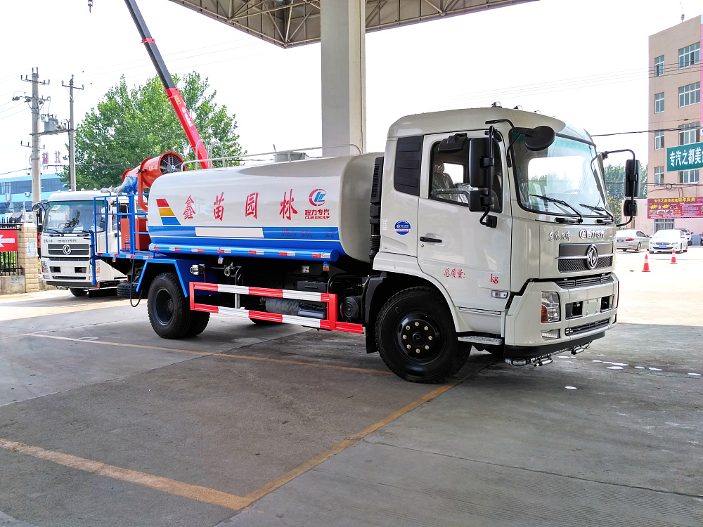 東風(fēng)天錦噴霧灑水車(chē)(國(guó)五12立方/30-40米霧炮)
