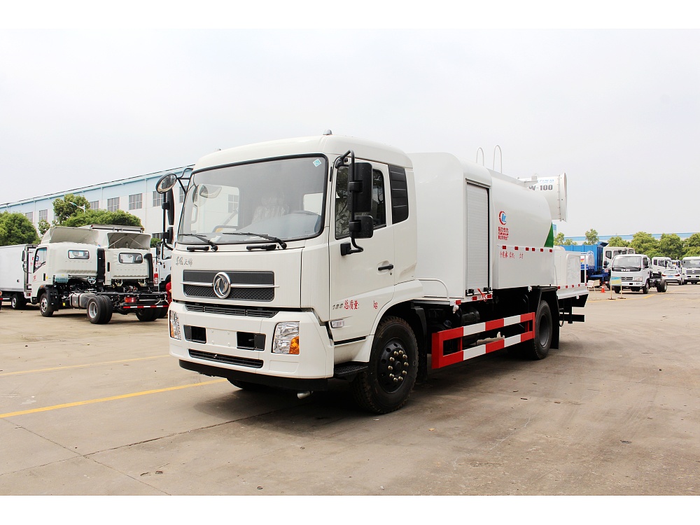 東風(fēng)天錦噴霧降塵車(chē)(國(guó)五9立方/50-100米霧炮)